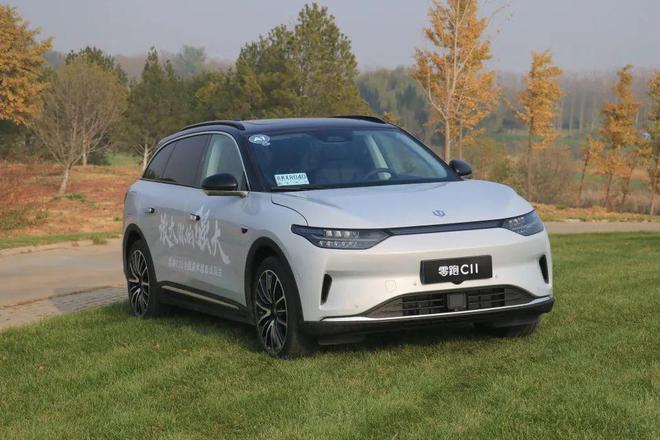 九游体育网站：没白等！不足12万就能拿下“西装暴徒”入门即高配一脚轰出544马力(图5)