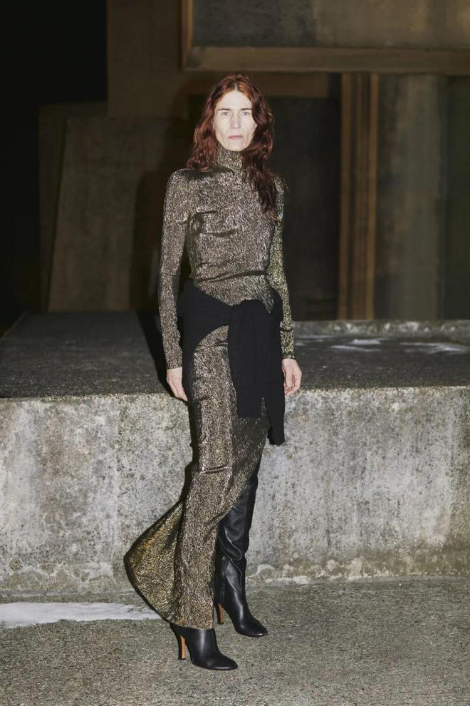 PetarPetrov2024秋冬系列沉稳低调(图27)