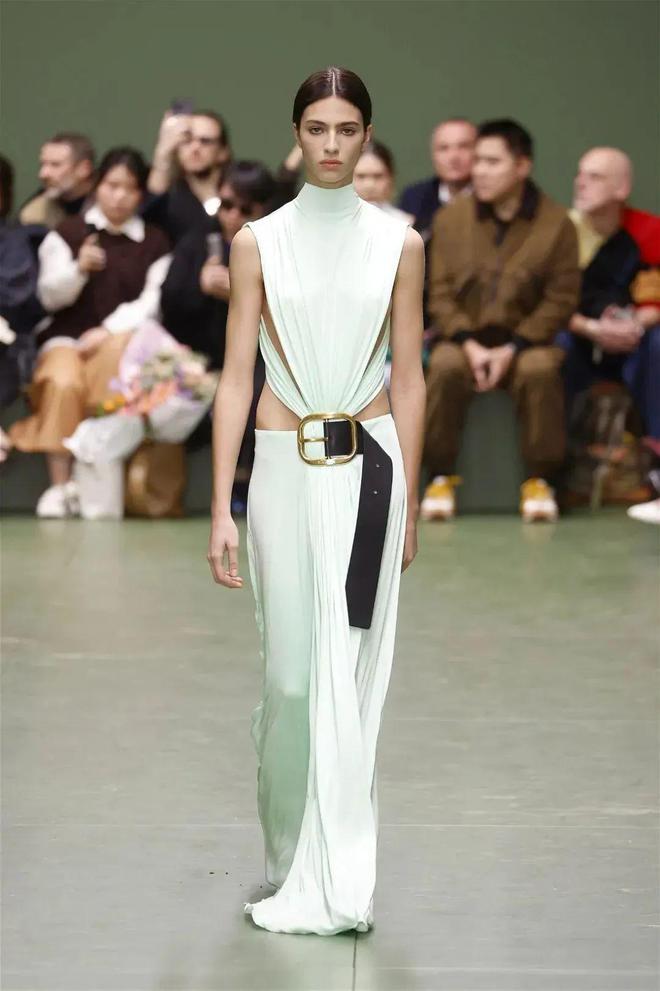 Loewe2024秋冬系列风景自然(图3)