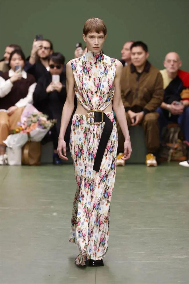 Loewe2024秋冬系列风景自然(图4)