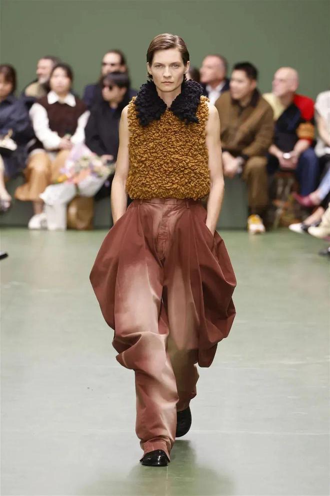 Loewe2024秋冬系列风景自然(图33)