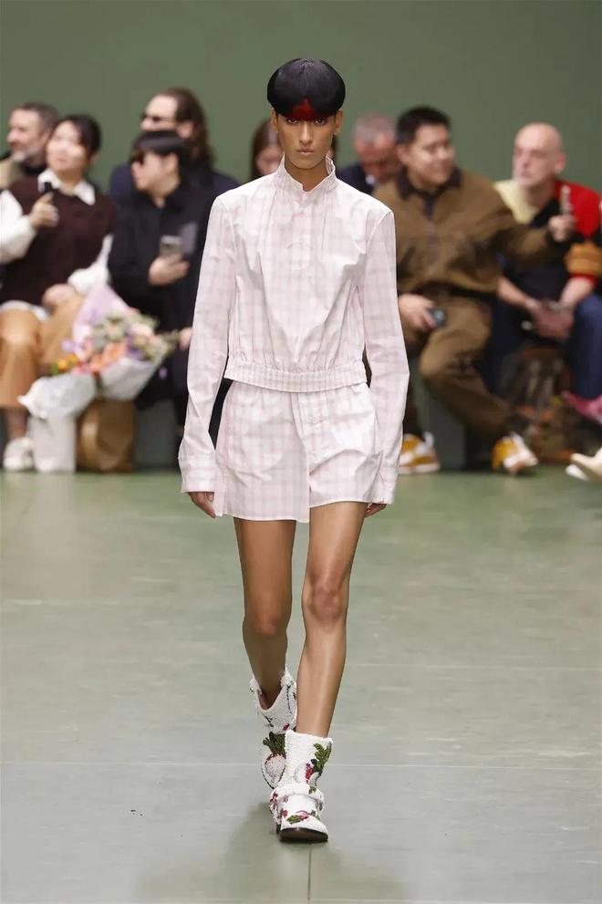 Loewe2024秋冬系列风景自然(图35)