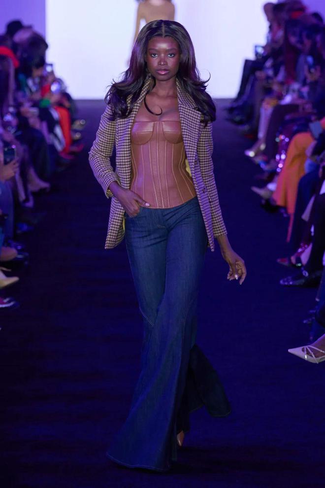 SergioHudson2024秋冬系列精致套装时尚腰带(图13)