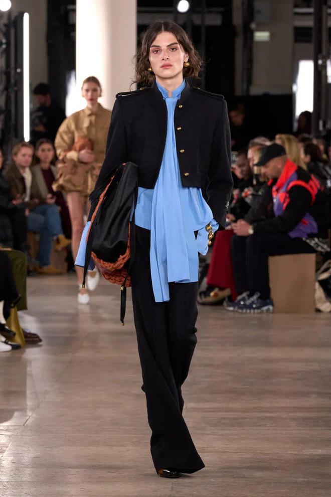 Patou2024秋冬系列经典波点简约时尚(图8)