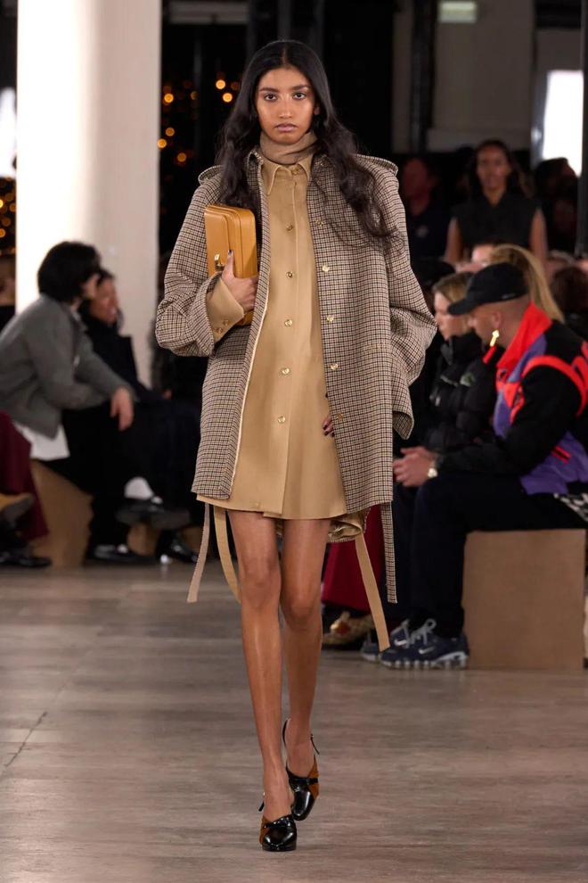 Patou2024秋冬系列经典波点简约时尚(图16)