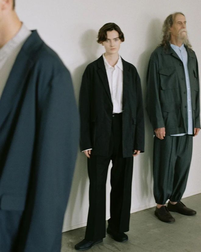 2025早春「多元风格正装」走到台前(图3)