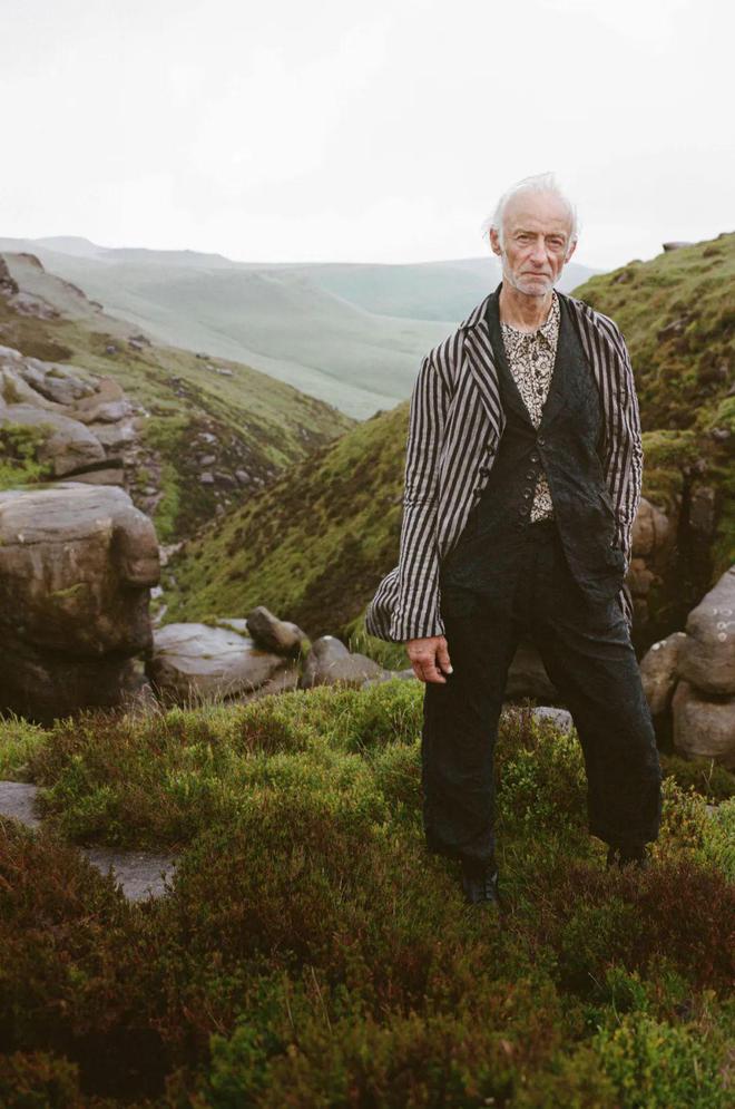 九游体育网站：英伦风会是下一个“静奢风”吗？(图44)