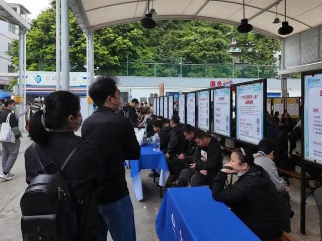 日薪600招不到人老板排队被挑国潮服饰火热工人缺口大(图3)