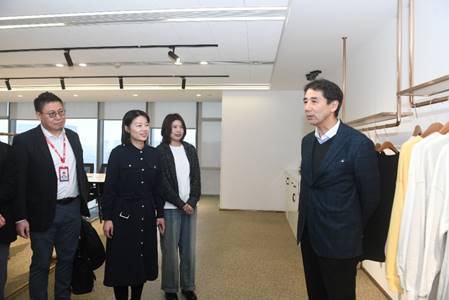 伊藤忠商事高层来访红豆集团共探服装领域深度合作(图2)