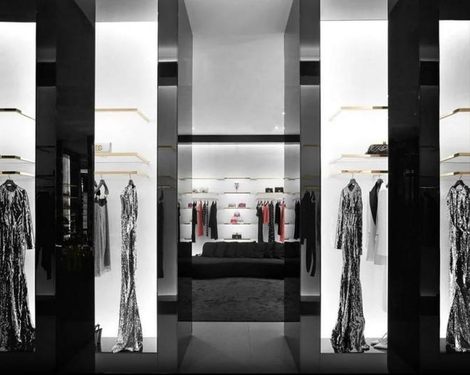 杜嘉班纳2024春夏系列深度解析：经典与当代风格的完美融合(图3)