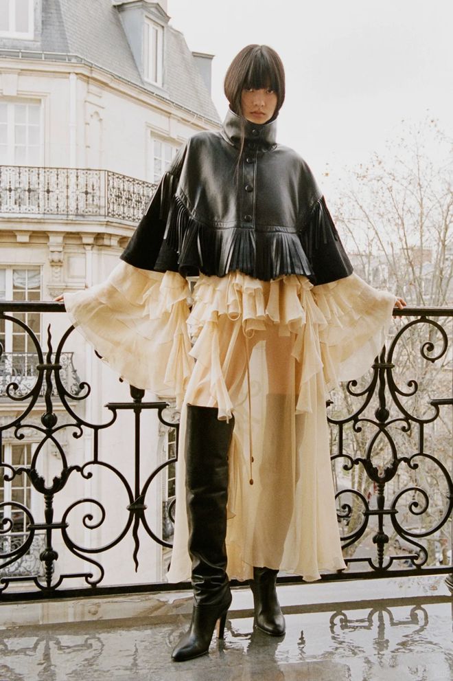 九游体育网站：2025年一定要拥有的4件衣服！(图15)