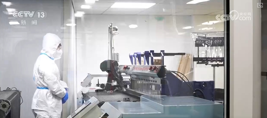 九游体育网站：“以变应变”焕“新”发展从“新”透视中国外贸源头活水(图9)