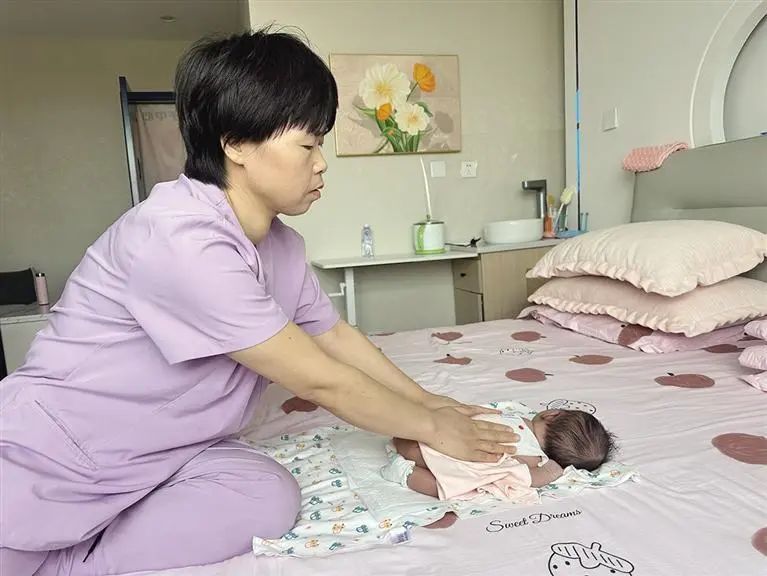 新城区：端稳就业“饭碗”让群众幸福“满格”(图2)