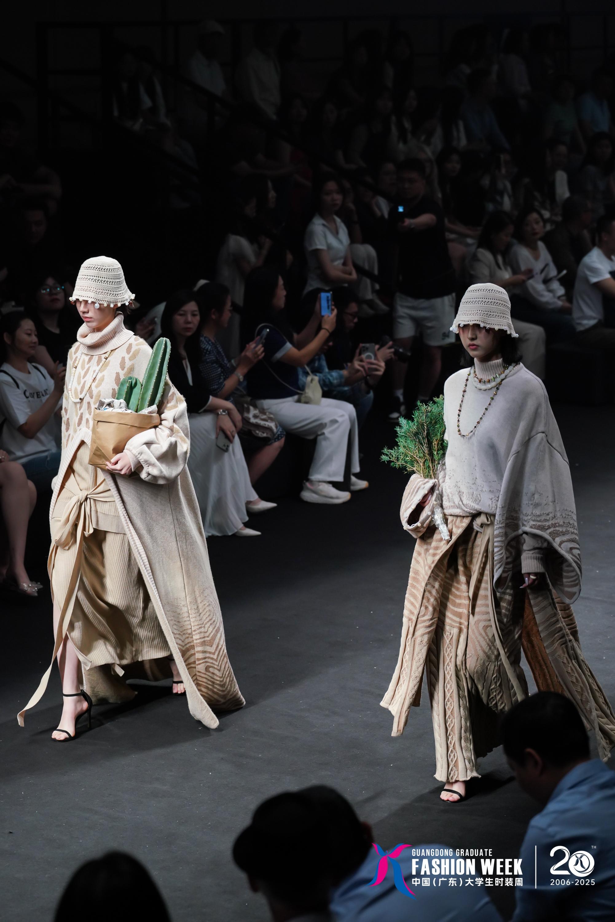 九游体育：全运“Girls”携智能华服炸场！广工毕业秀把“未来时尚”穿在身上(图4)