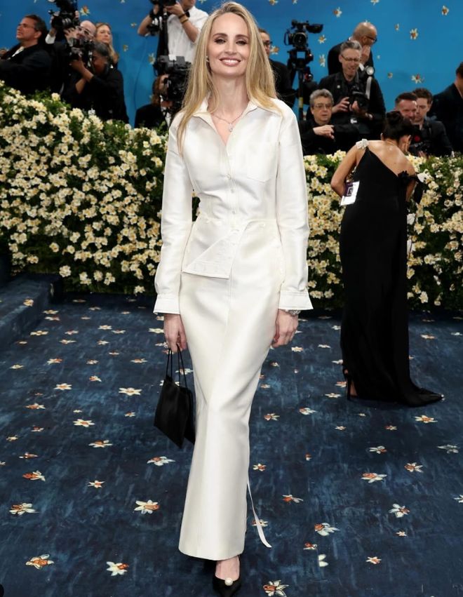 如何穿出最时髦的精英智感？看看今年MetGala上的西装造型！(图10)