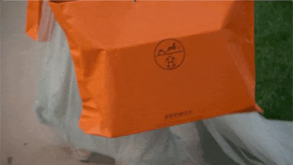 两位华人“高定天后”在巴黎同框比壕比新衣比排场(图33)
