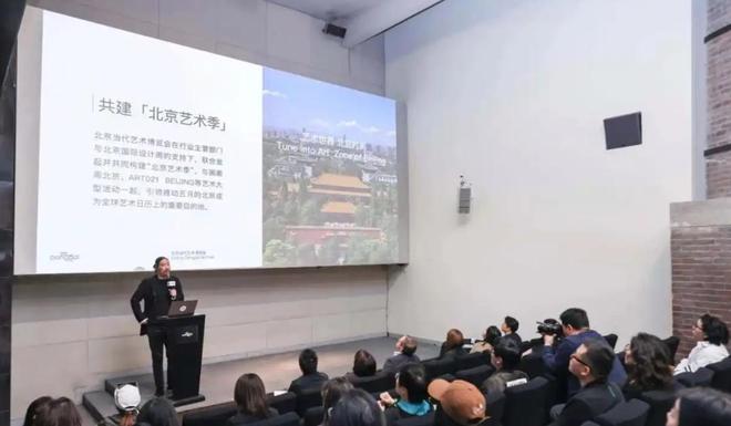 九游体育网站：TOPBRAND｜美团进军巴西；铜师傅冲刺港交所；李子园拟进军奶粉市场；Burberry将裁员(图14)
