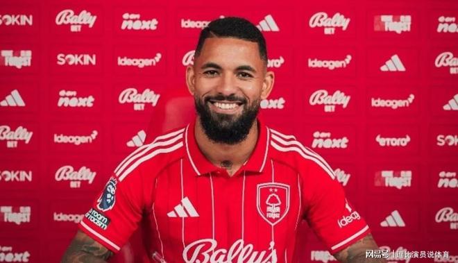 阿玛尼成为尤文西装赞助商路易斯转会诺丁汉森林阿图尔回国？(图3)