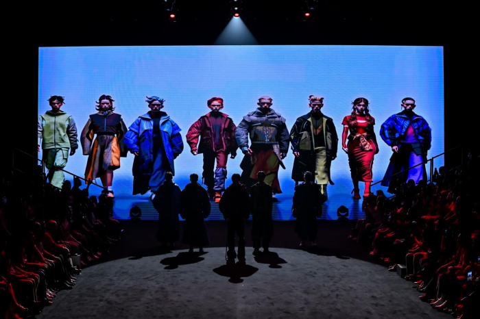 九游体育网站：共筑中国纤维品牌力华峰千禧中国纤维品牌联动创享汇2025年度发布会在京成功举办(图9)