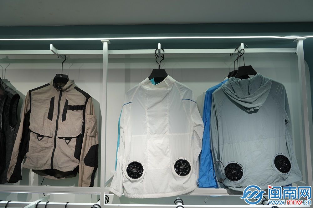 九游体育：一个产业共富一方丨石狮：衣被天下“织”就共富蓝图(图2)