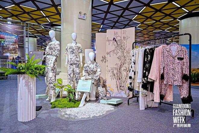 九游体育网站：盛大开幕！番禺万博这里潮到飞起！(图9)