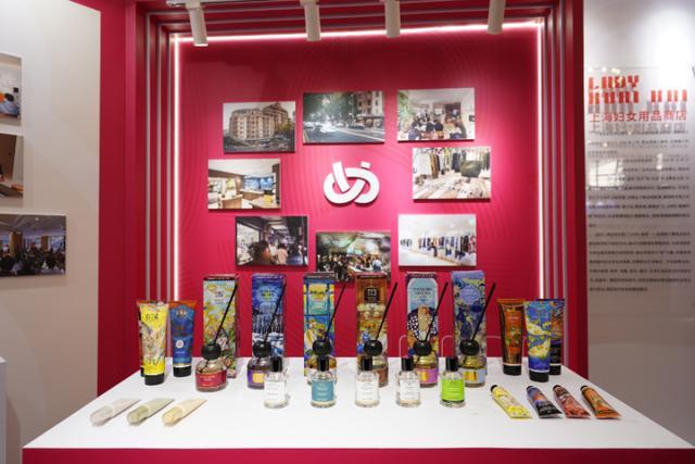 九游体育：从“老字号”到“国潮尖货”一场博览会看老字号的焕新(图9)