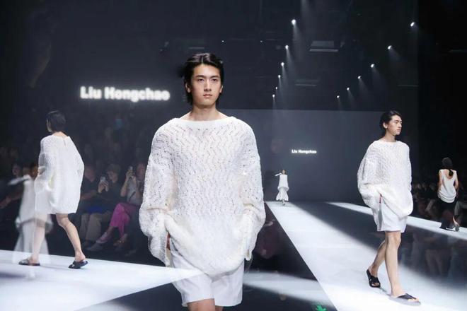 时装周洞察主题日——产业崛起的硬核新叙事(图3)