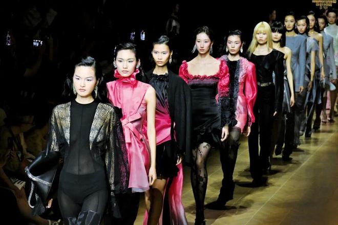 时装周洞察主题日——产业崛起的硬核新叙事(图7)