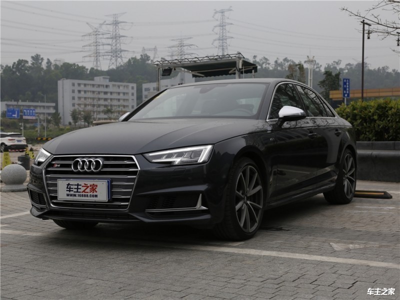 九游体育网站：奥迪S4Avant上市5218万元47秒破百西装暴徒(图2)