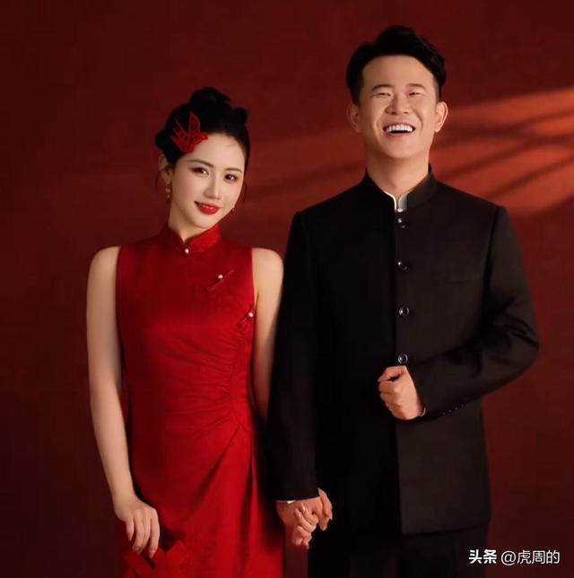 房岩小哥天津范姐大婚！本山传媒艺人到场十多辆大劳做婚车队(图3)