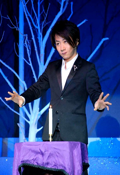 九游体育：刘谦抗癌不到一年“不良嗜好”已戒掉近况曝光模样大变(图7)