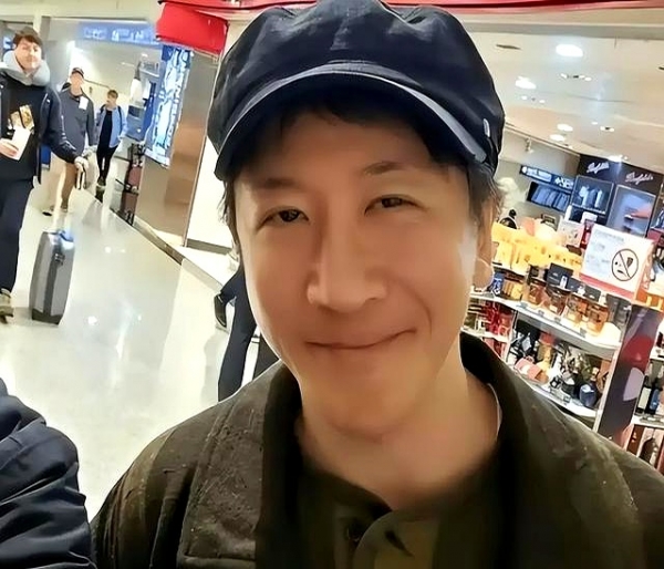 九游体育：刘谦抗癌不到一年“不良嗜好”已戒掉近况曝光模样大变(图11)