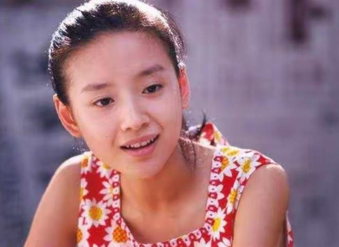 九游体育网站：谋和巩俐合影张艺谋和陈婷合影生理性喜欢(图1)