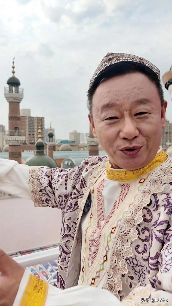 九游体育网站：国家一级演员邵峰为救身患不治之症妻子倾家荡产如今他怎样了？(图8)