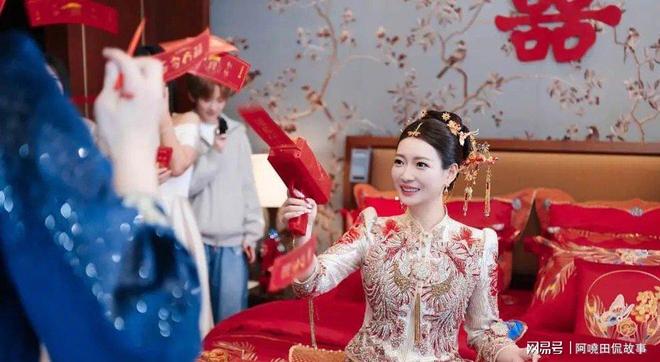 冠军含量超标！黄雅琼刘雨辰婚礼集齐半个体育圈爱情故事太好嗑(图1)