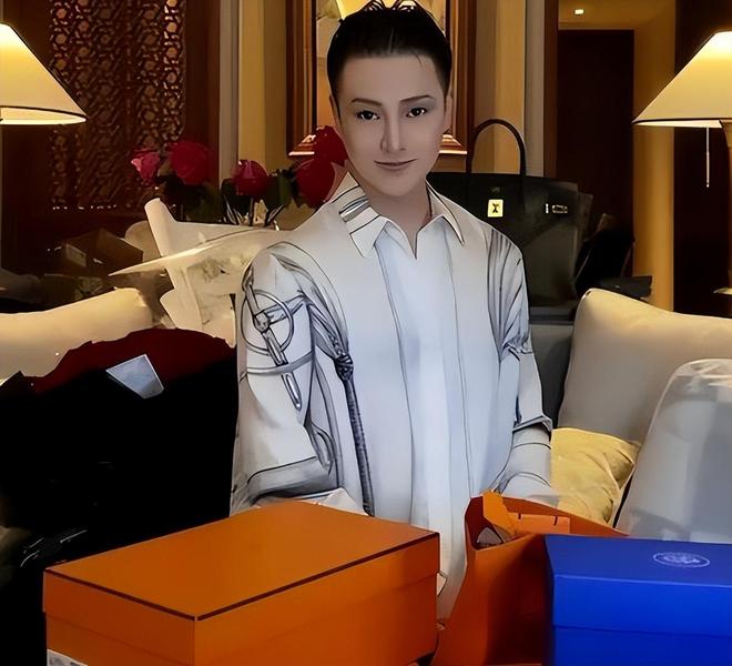 人民日报怒批炫富偷税749万跑国外现在又来“割内地韭菜”(图16)