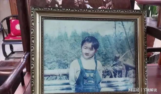 陈梦晒和表哥黄晓明的美照！一身西装妆容精致黄晓明回应情商高(图3)