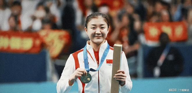 陈梦晒和表哥黄晓明的美照！一身西装妆容精致黄晓明回应情商高(图7)