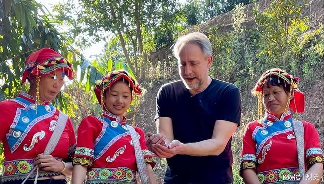 我国又一个大省被“占领”37万外国人赖着不走还想要长久生活(图6)