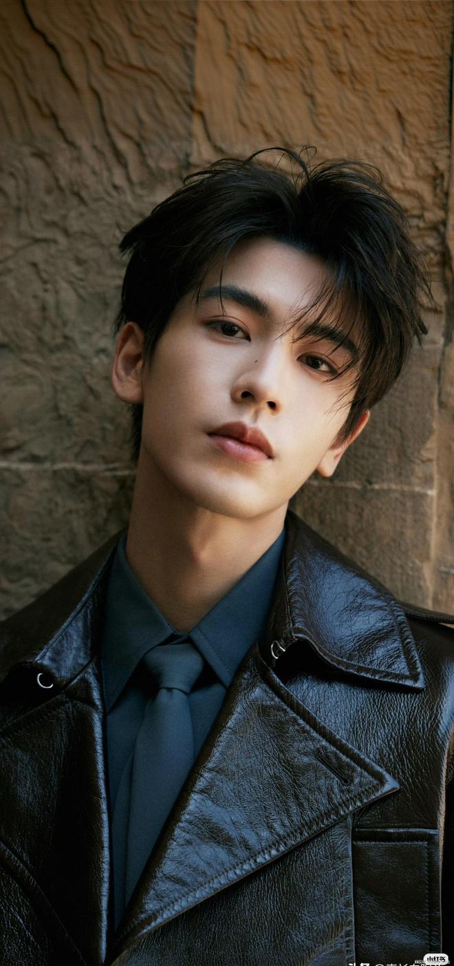 张凌赫跨年走秀封神携林允开启《归鸾》新征程(图5)