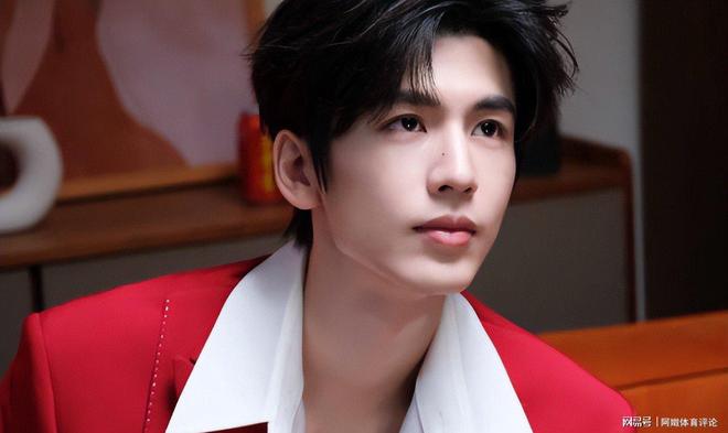 张凌赫跨年走秀封神携林允开启《归鸾》新征程(图12)