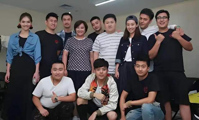 雷佳音没撒谎！退出春晚、解散公司、性格大变的贾玲证实他的话(图3)