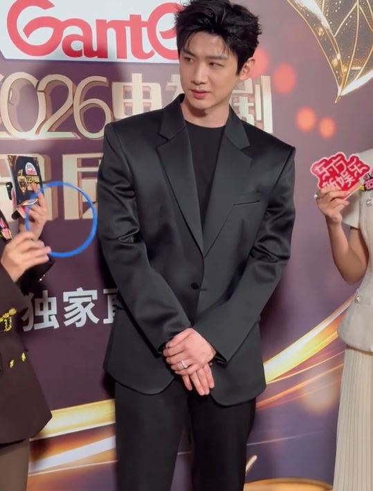 电视剧品质盛典的镜头成明星真实颜值的照妖镜肖战生图抗住了(图3)