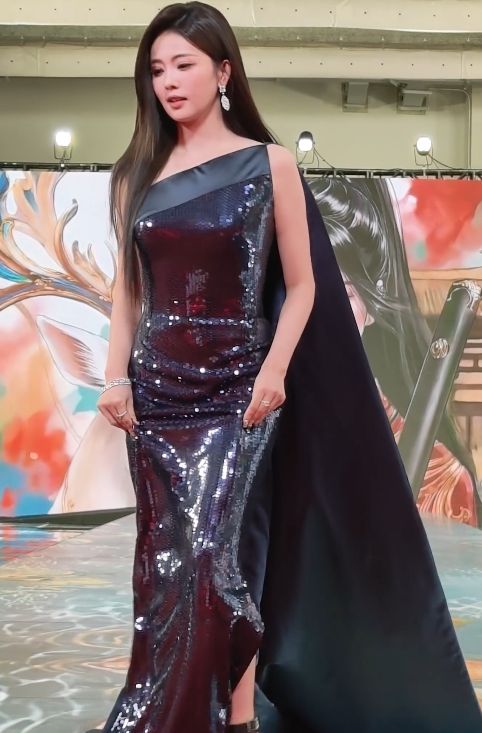 电视剧品质盛典的镜头成明星真实颜值的照妖镜肖战生图抗住了(图9)