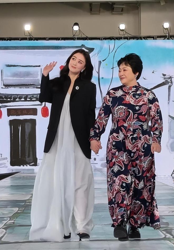 电视剧品质盛典的镜头成明星真实颜值的照妖镜肖战生图抗住了(图17)