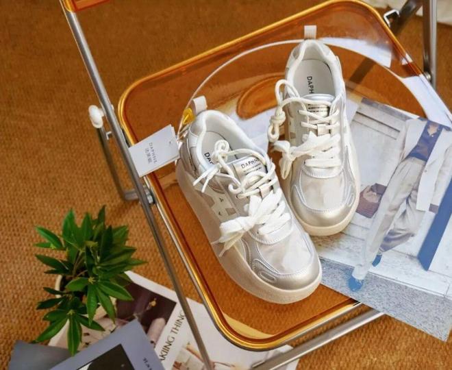 难得!我们谈下了畅销30年的「女鞋线下老牌」春节大促!(图11)