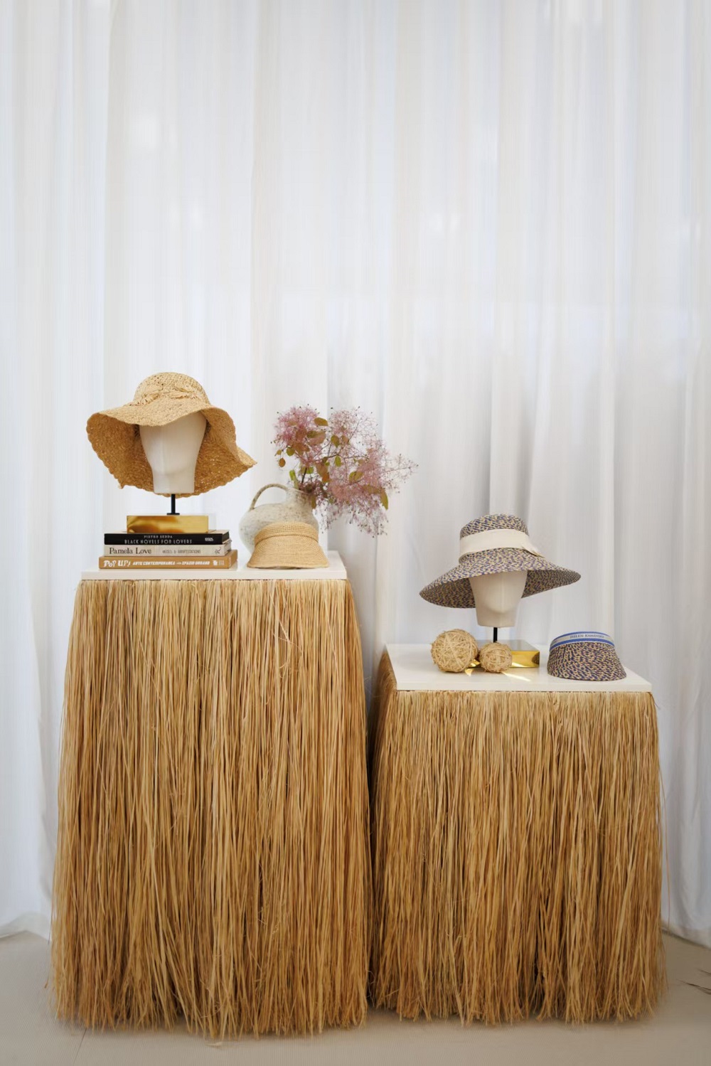 九游体育:HelenKaminski首度亮相上海时装周以匠心叙事开启中国市场(图2)