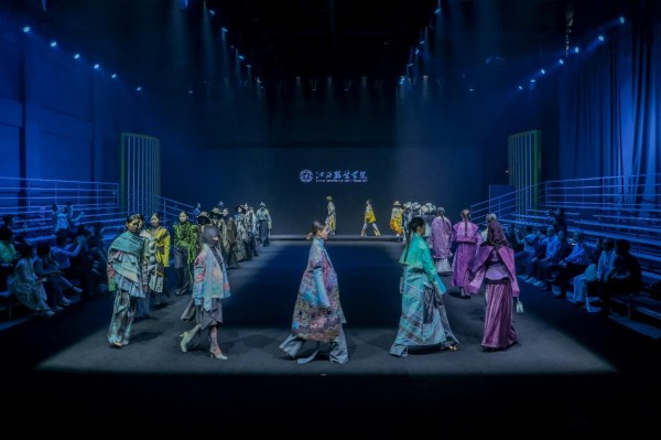 才聚洪城纺未来智汇赣鄱启新程2025纺织人才大会在南昌举办(图9)