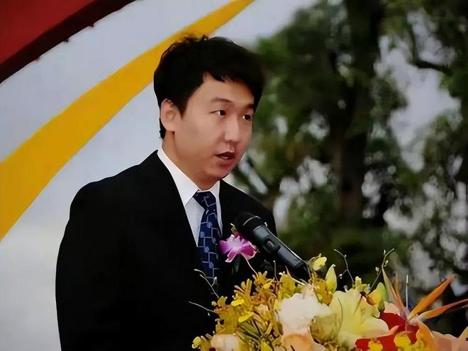 技术性离婚、家族信托全失效！许家印夫妇550亿资产遭全球冻结(图9)