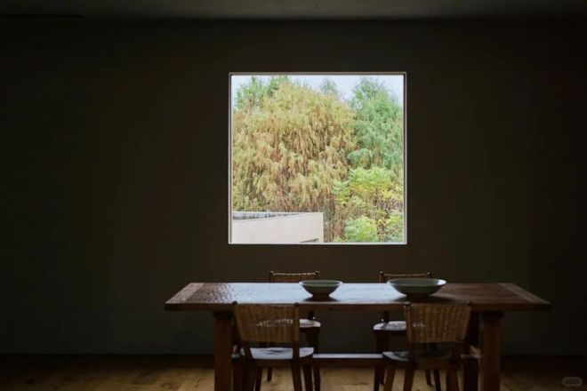 九游体育网站：YEARLYPLAN落子成都麓湖CPI这个中国当代品牌不到三年时间打造十余家店(图5)